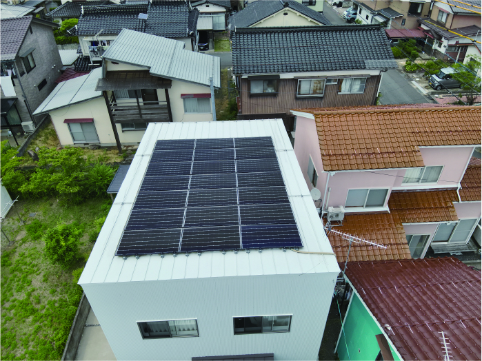 ドローンから空撮された建物